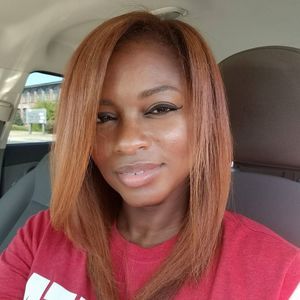 Meet your Posher, Valerie